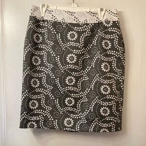 NWOT Banana Republic Lined Gray & White Patterned Pencil Skirt